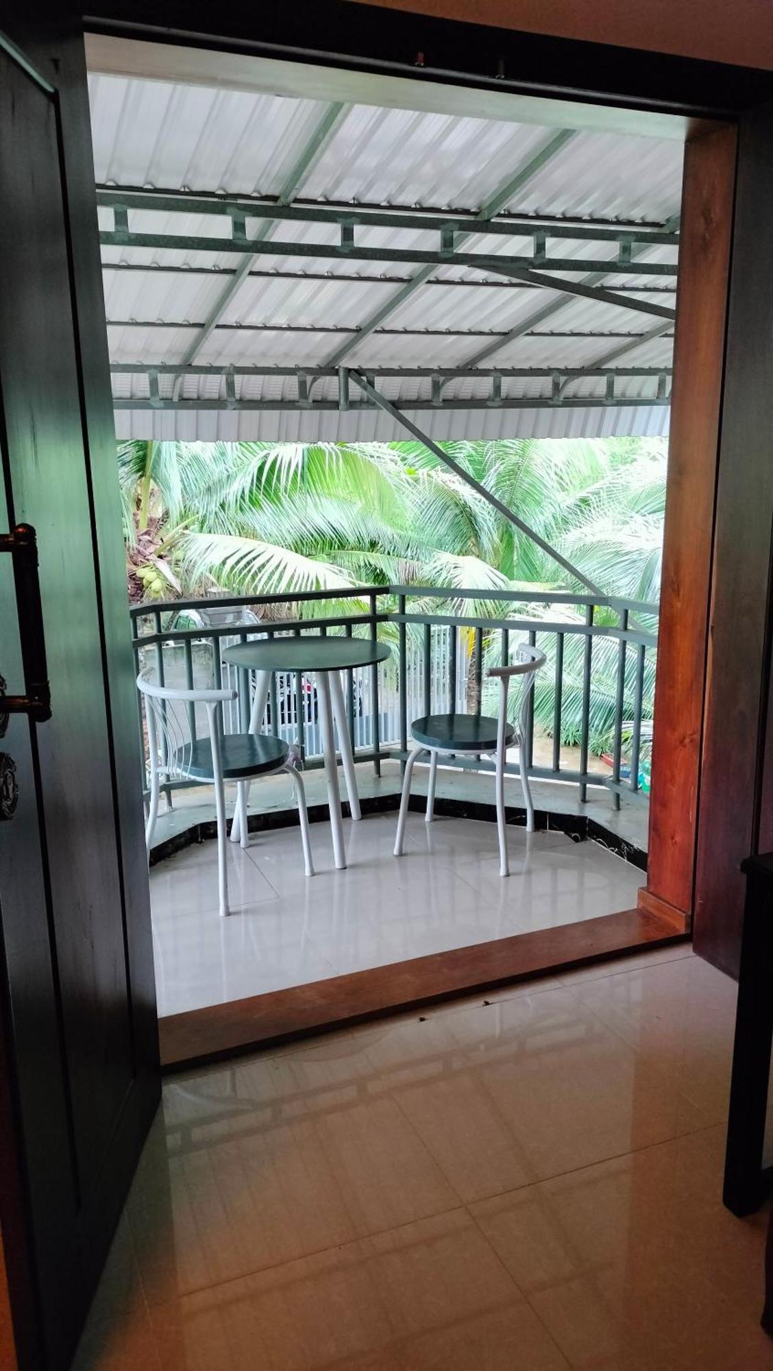 La Maison De Soriya - Work & Stay Kampot Eksteriør billede